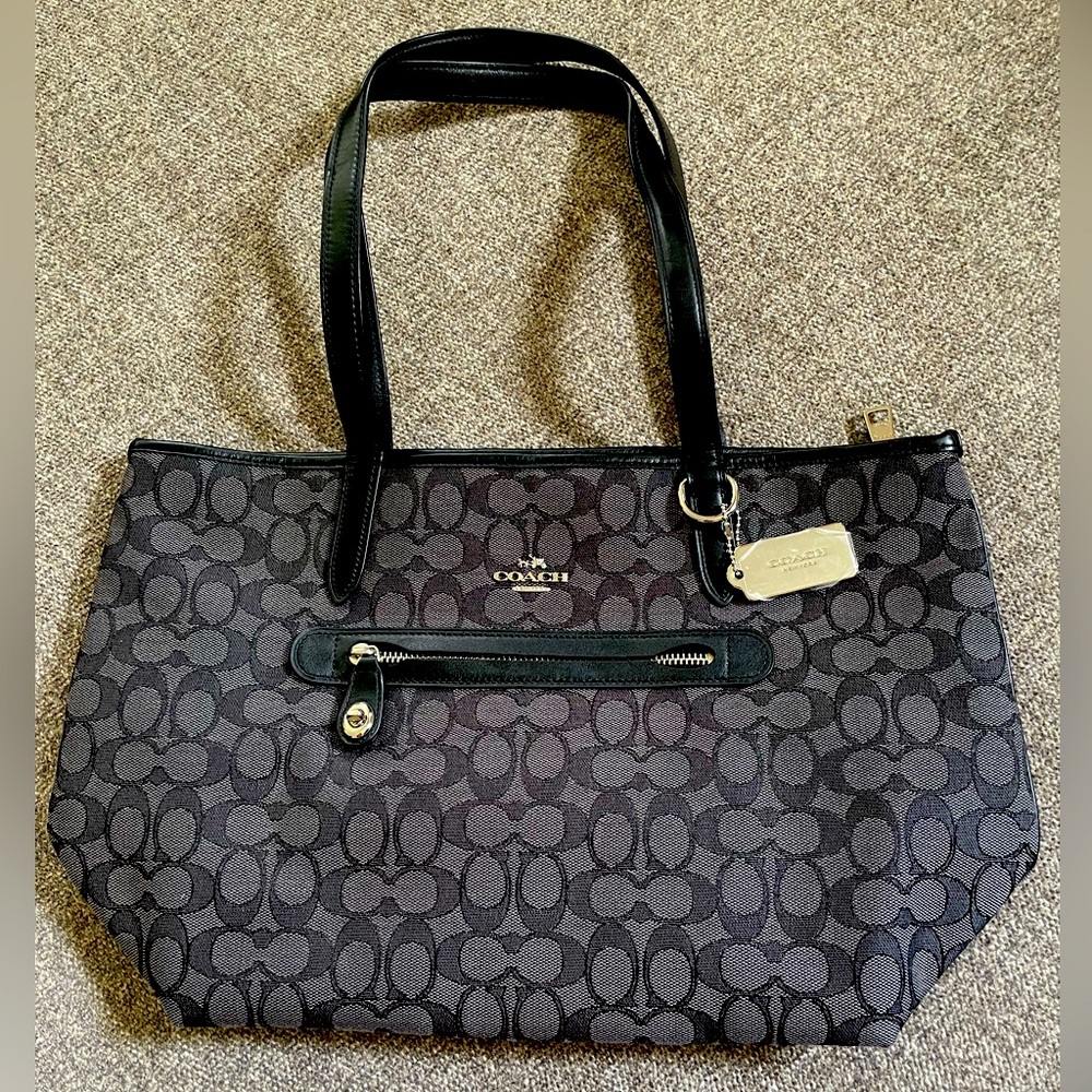 COACH Genuine Leather Signature Women's Taylor Jacquard Tote